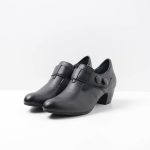 Cinderandstone.shopf89b057119 2