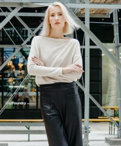 Cinderandstone.shop3f7a6e5c4b 4